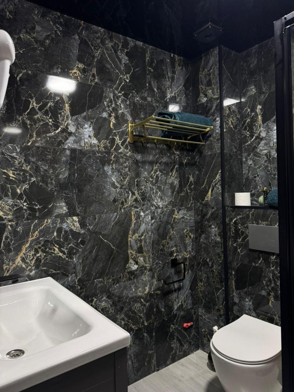 Hotel 770 באטומי מראה חיצוני תמונה