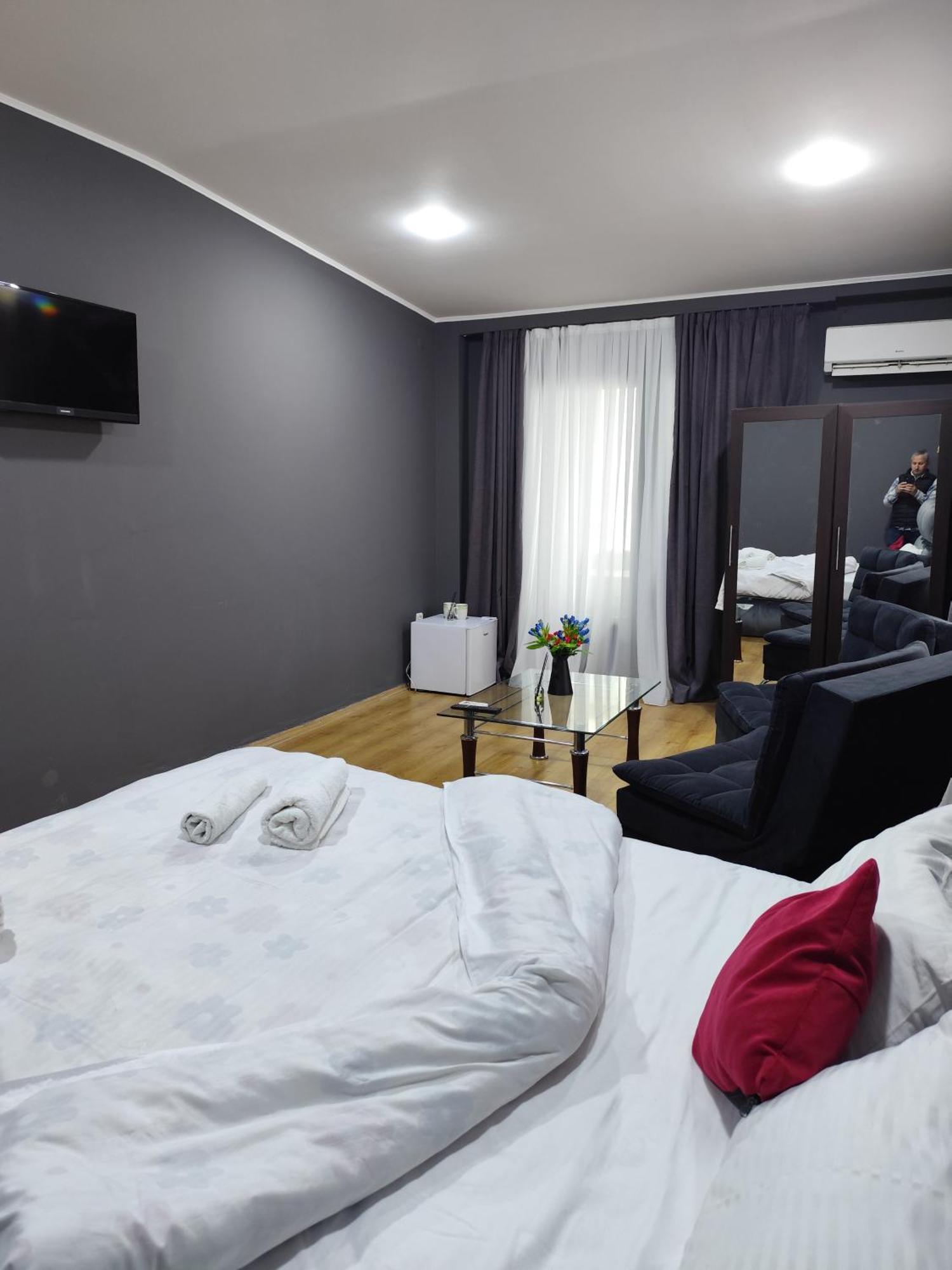 Hotel 770 באטומי מראה חיצוני תמונה